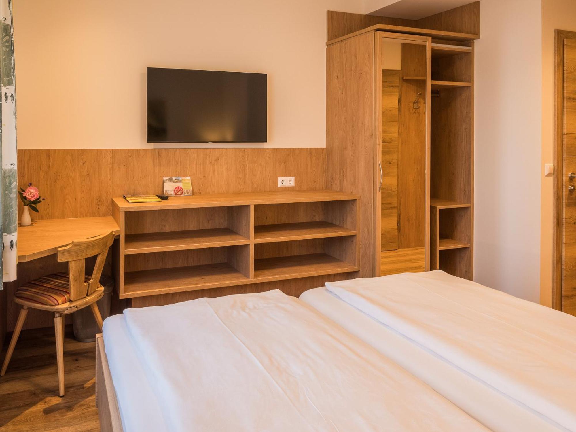 Pension Ehrenfried - Hotel Garni Kindberg Ngoại thất bức ảnh