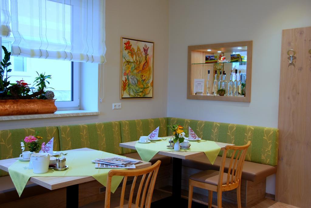 Pension Ehrenfried - Hotel Garni Kindberg Ngoại thất bức ảnh